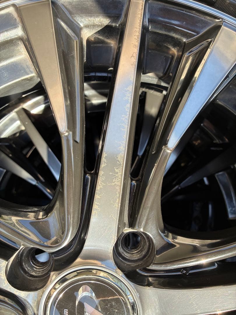 16インチ　レオニスUC トーヨータイヤ セット