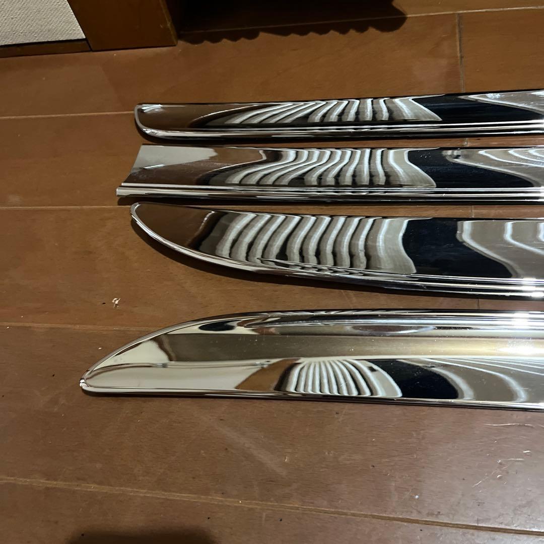 プリウス30純正サイドガ一ニッシュ