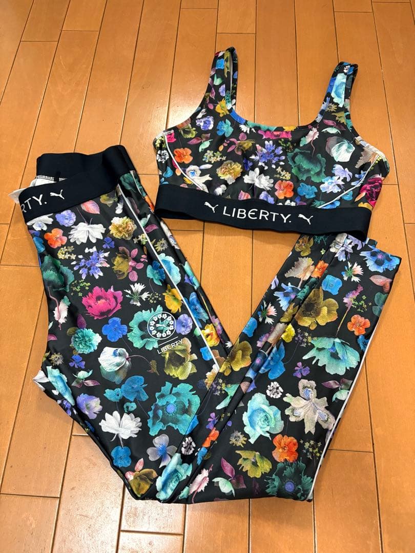 【美品】PUMA LIBERTY 花柄レギンス ブラトップスセットアップMサイズ