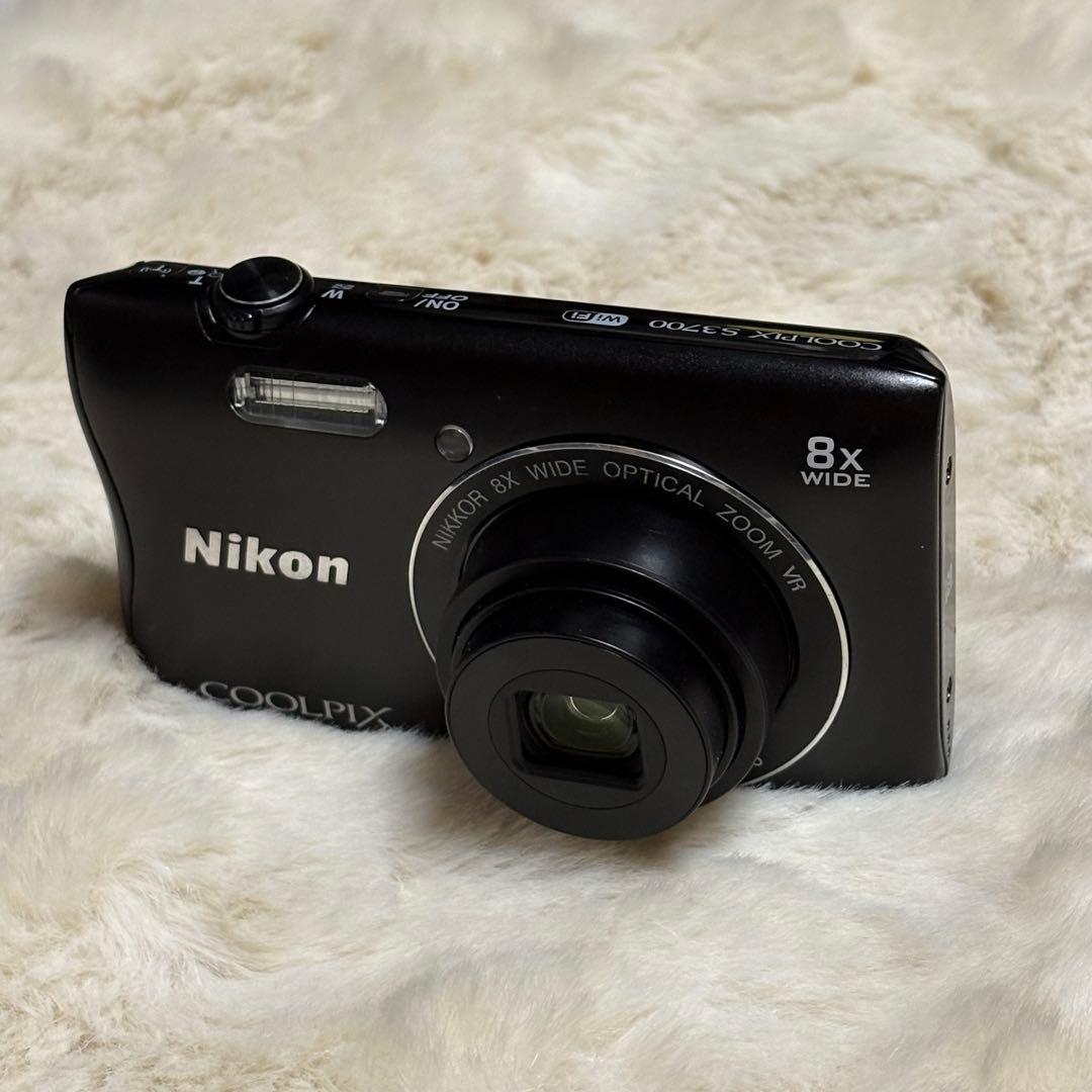⭐️Nikon⭐️ COOLPIX デジタルカメラ S3700 ブラック