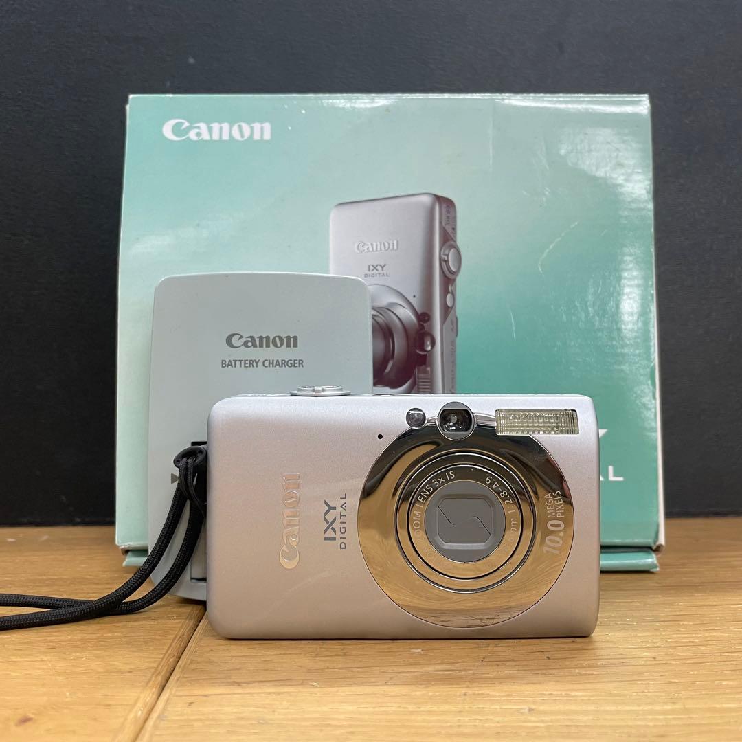 動作品Canon IXY digital 110 IS コンパクトデジタルカメラ