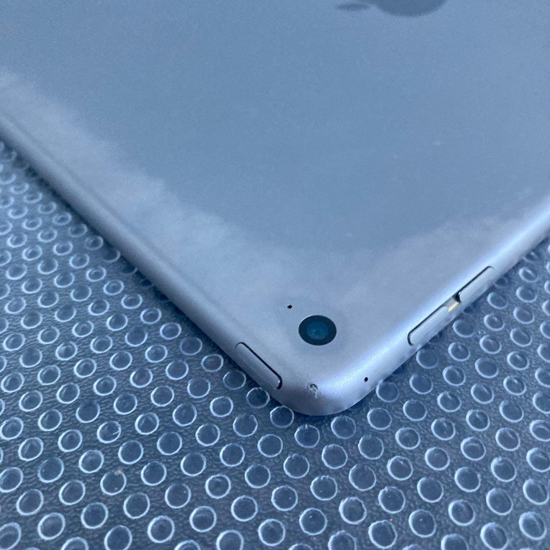 811【早い者勝ち】電池最良好☆iPad Air2 128GB WIFIモデル☆