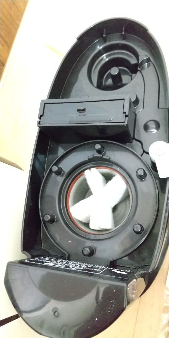 就寝時のお肌の乾燥を防ぐのに最適➰♥️クリーニング済み、三菱電機パーソナル保湿機