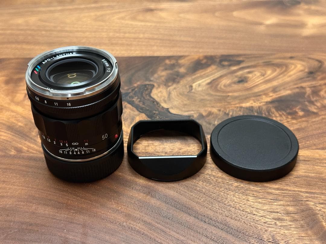 APO-LANTHAR 50mm F2 Aspherical VM フード付き
