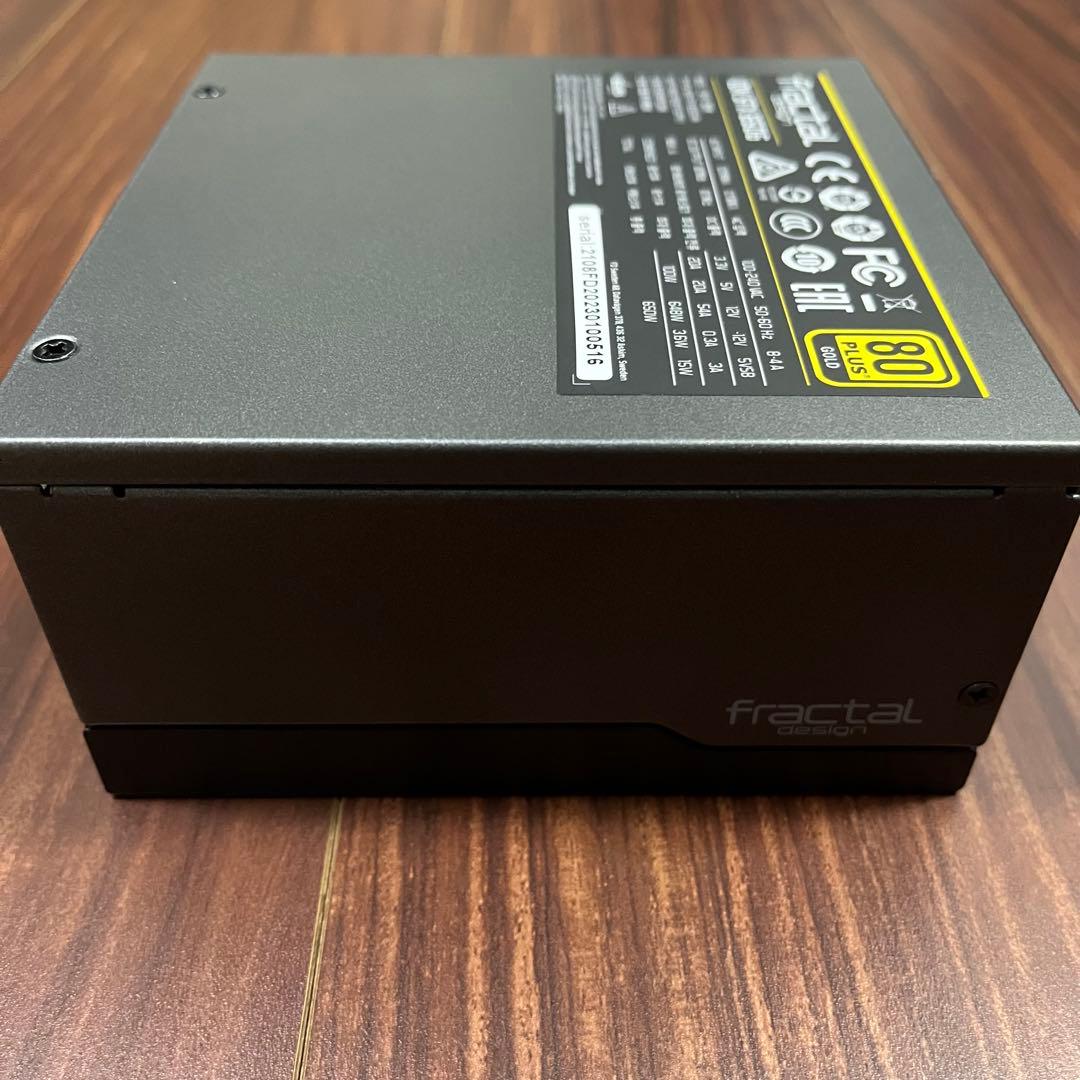 fractal design ION SFX 650G 電源ユニット