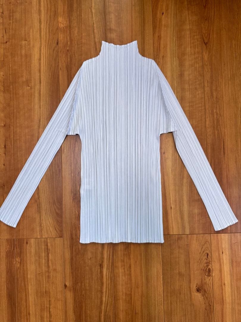 美品 PLEATS PLEASE ハイネック 長袖トップス