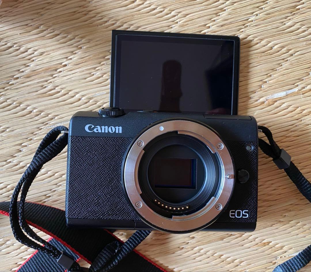 Canon EOS M200 ミラーレスカメラ 15-45mmレンズ付