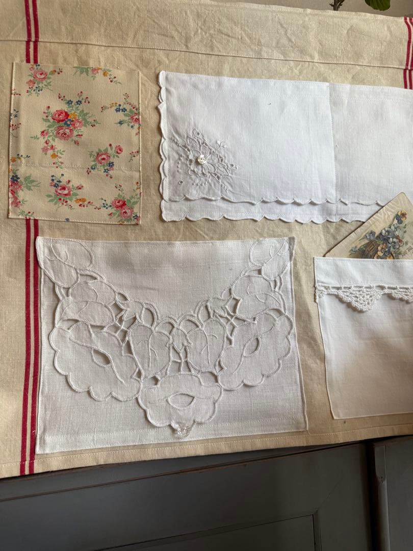 フランスアンティークஐ⋆*大人可愛いウォールポケット・リネン・花柄・刺繍