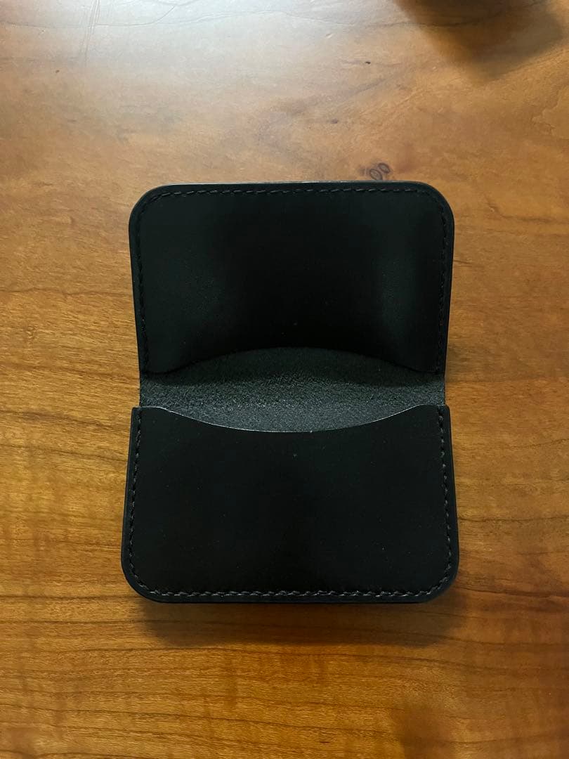 リュトモス　RHYTHMOS レザー 名刺入れ　新品未使用