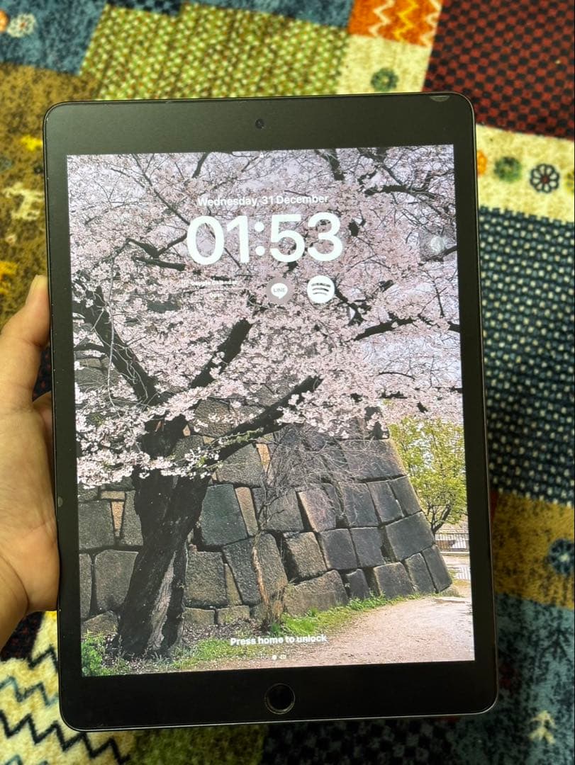 Apple iPad 第9世代 スペースグレー 64GB Wi-Fiモデル本体