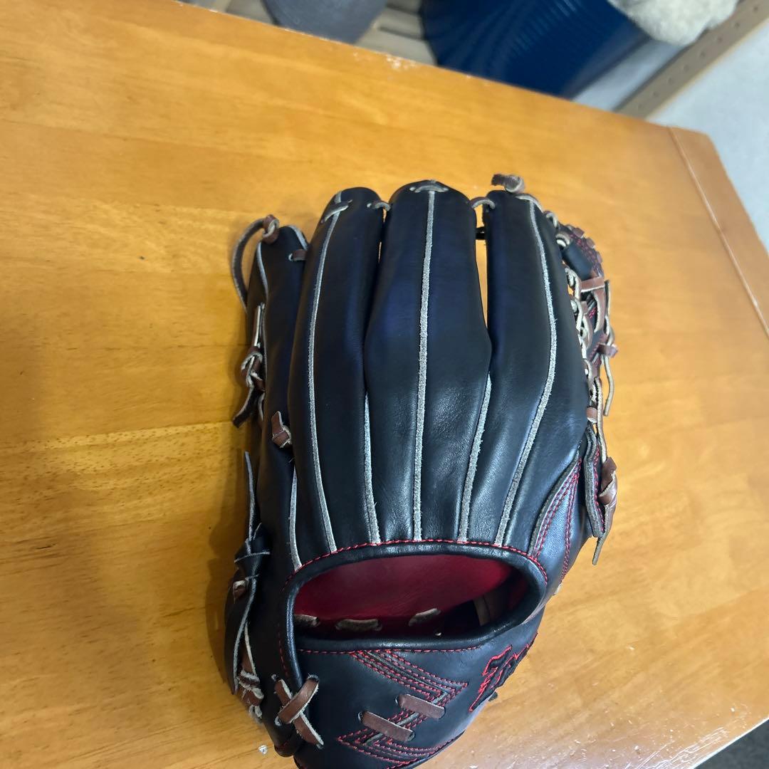 Zeems 軟式一般外野手用グローブ　グローブ袋、ベルト、型付けボール付き