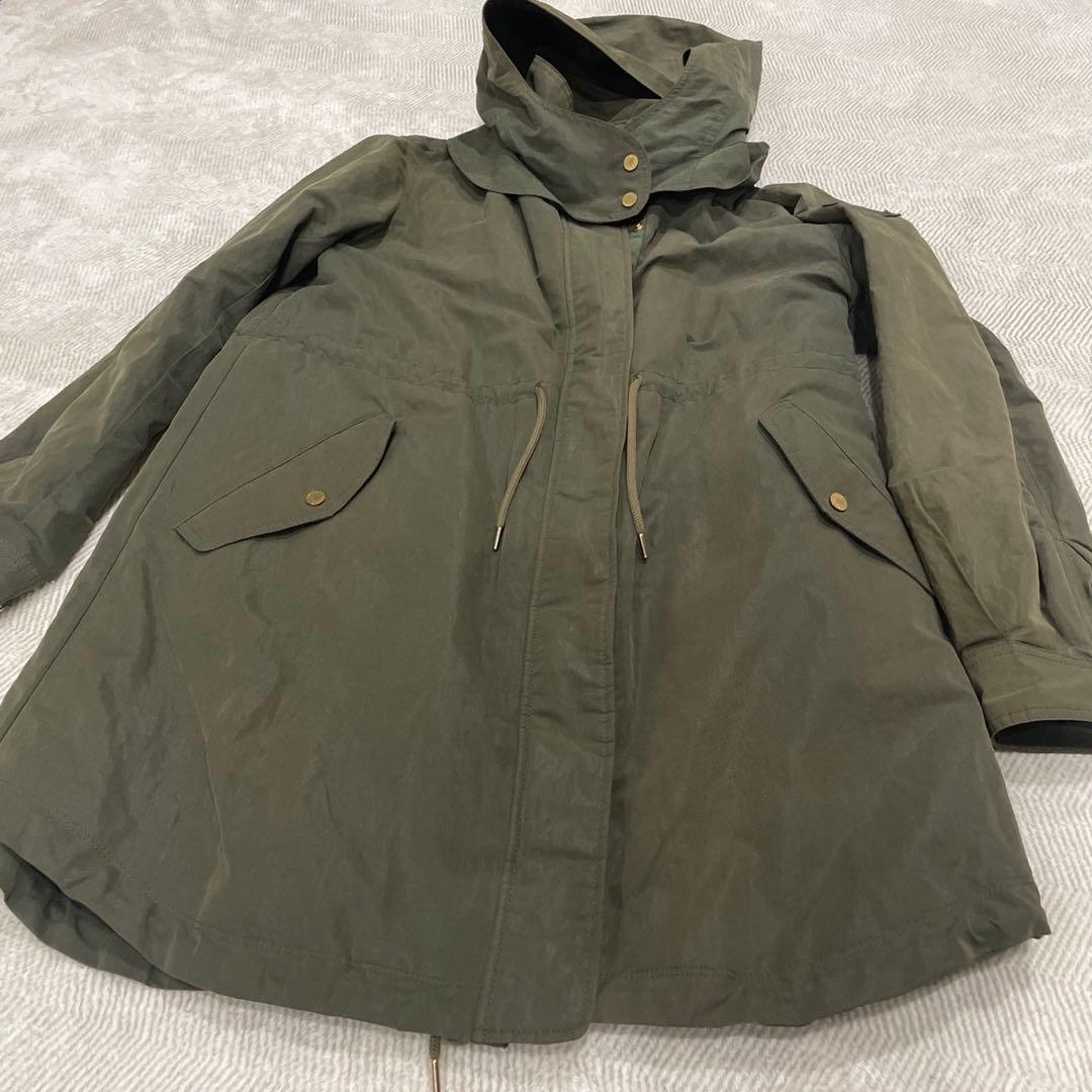 TATRAS タトラス　オリーブ モッズコート ダウンベスト、フード付き