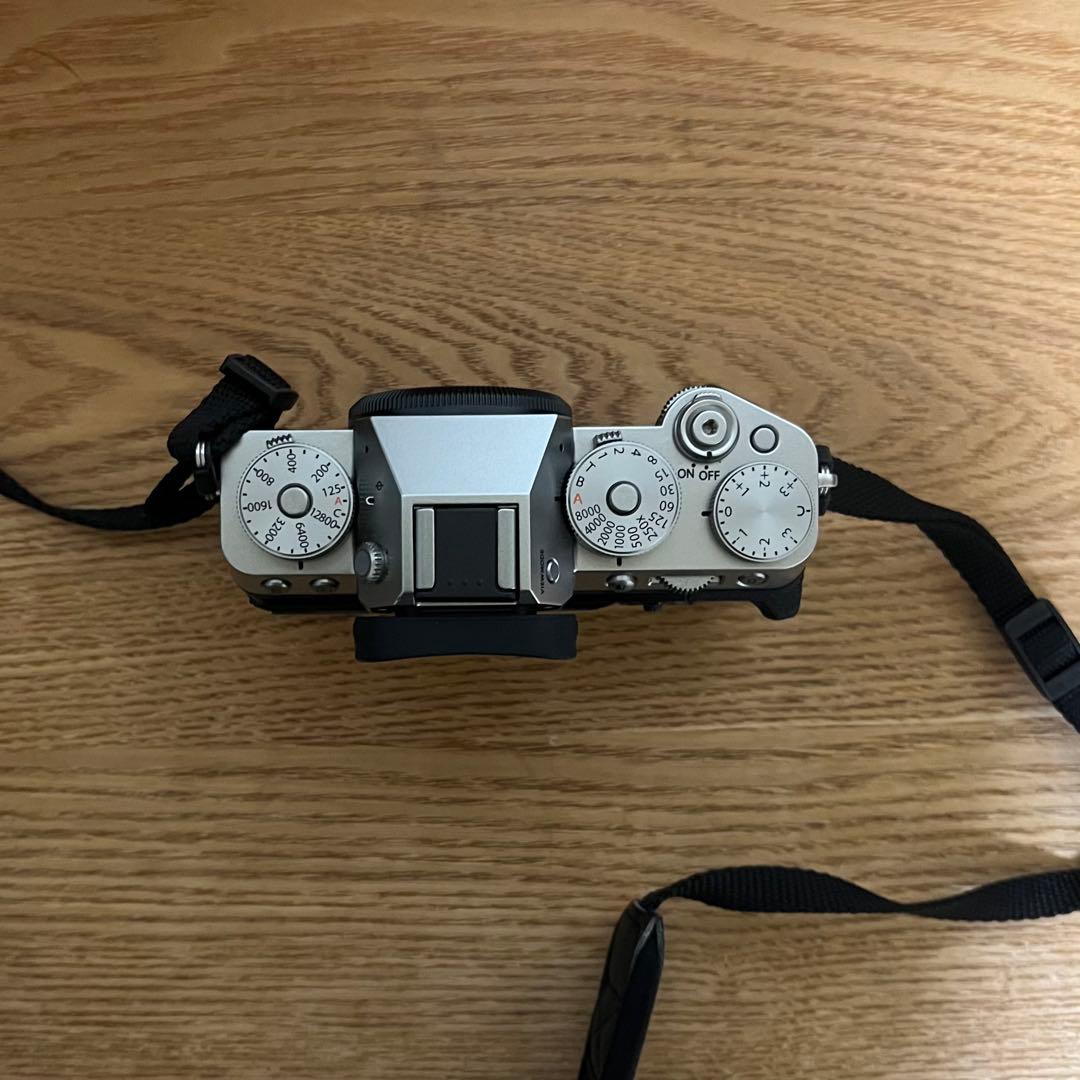 富士フイルム FUJIFILM X-T5 シルバー & XF35mmF1.4 R