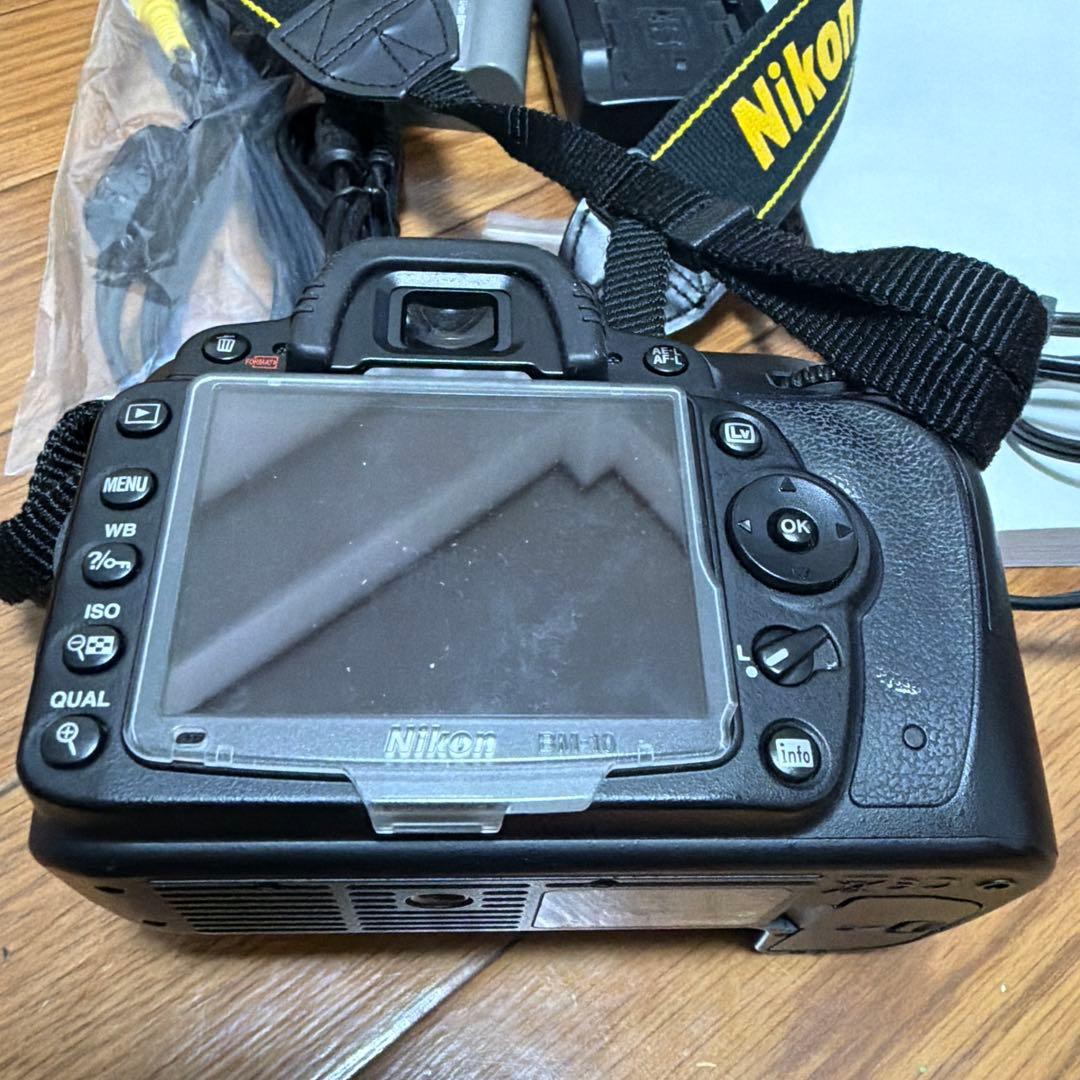 Nikon D90 本体　レンズ　ジャンク　18-105mm