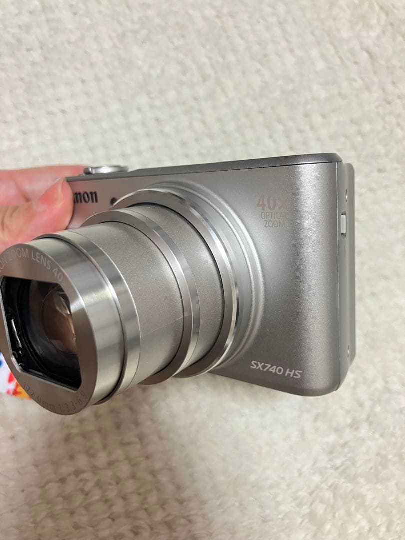 F*o様 Canonキャノン　POWERSHOT SX740 HS シルバー　デ