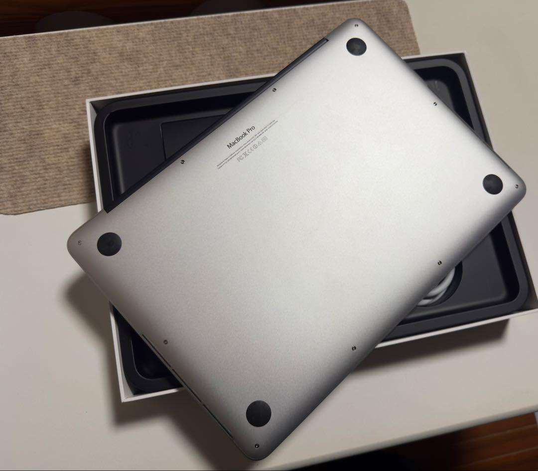 MacBook Pro Retina 13-inch ストレージ256GB