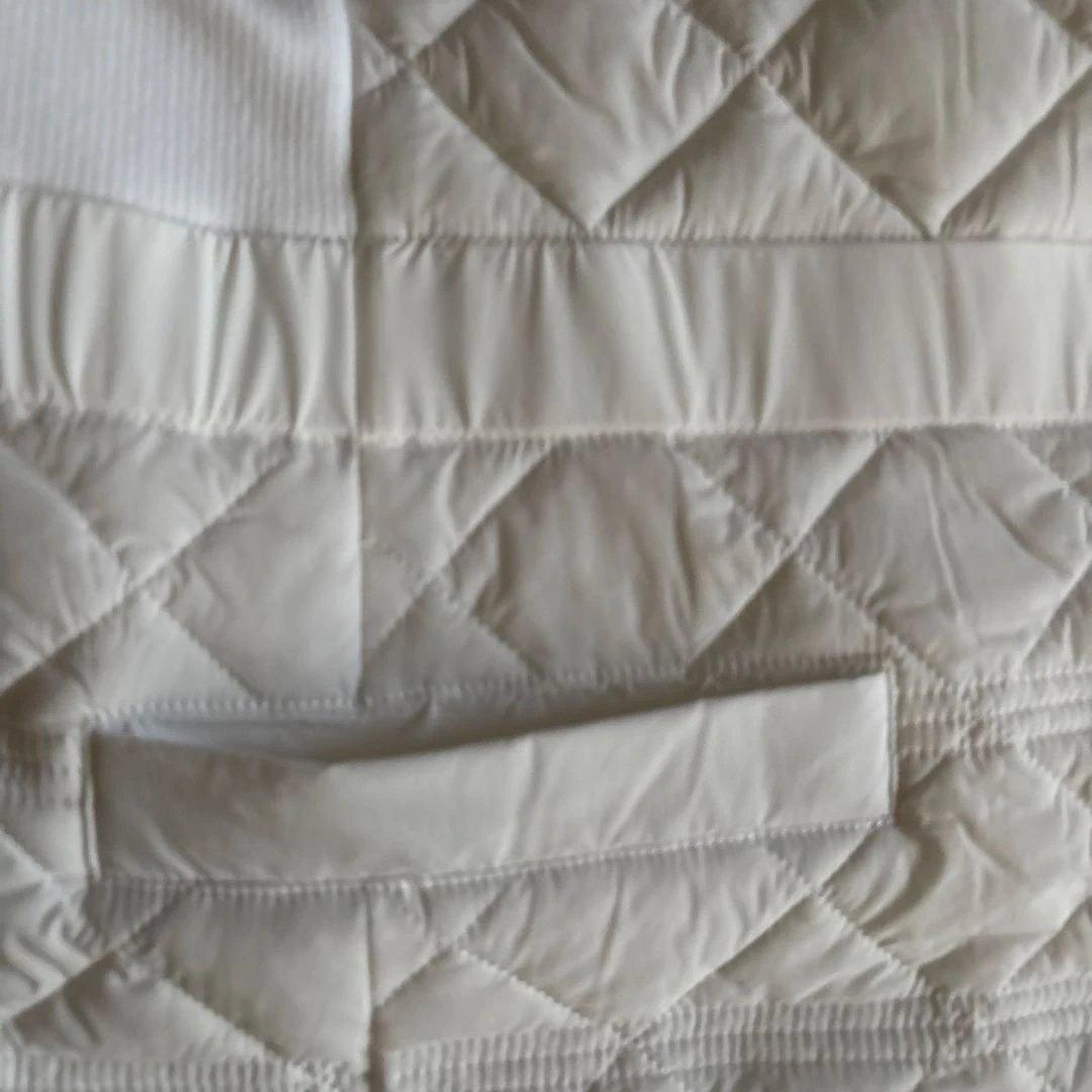 新品　キャロウェイ　中綿入りロングベスト　白　サイズLL 送料込み