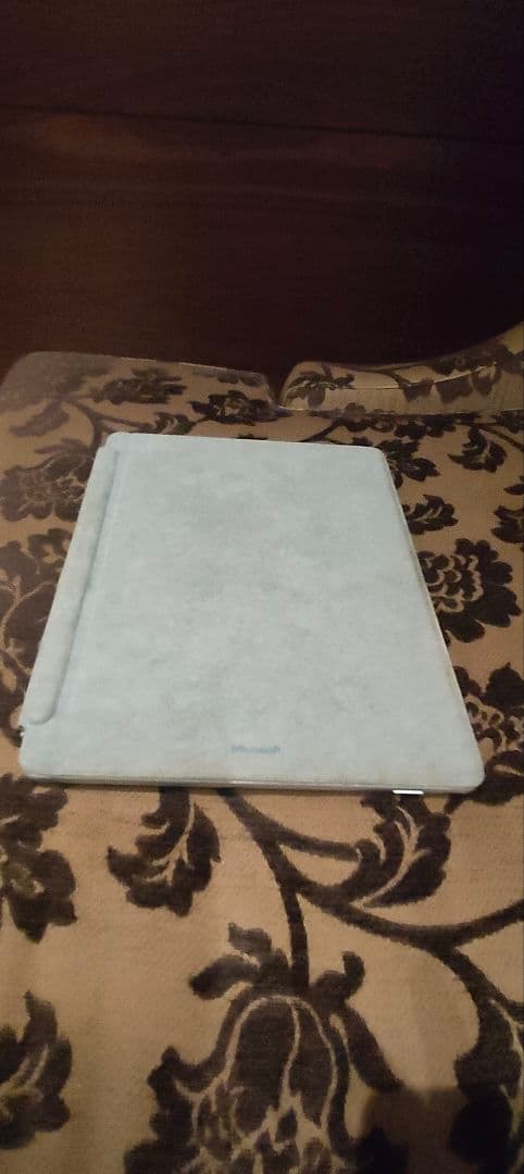 Microsoft Surface Pro 8 本体