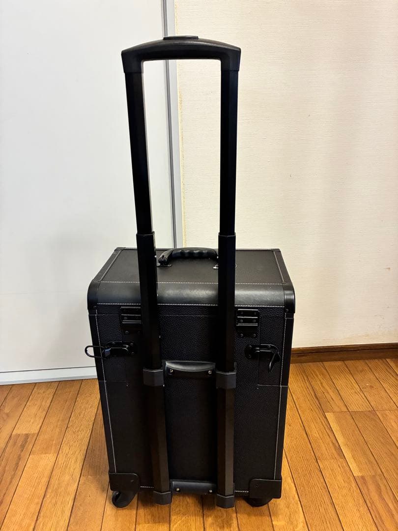 プロ使用ブラックメイクボックス