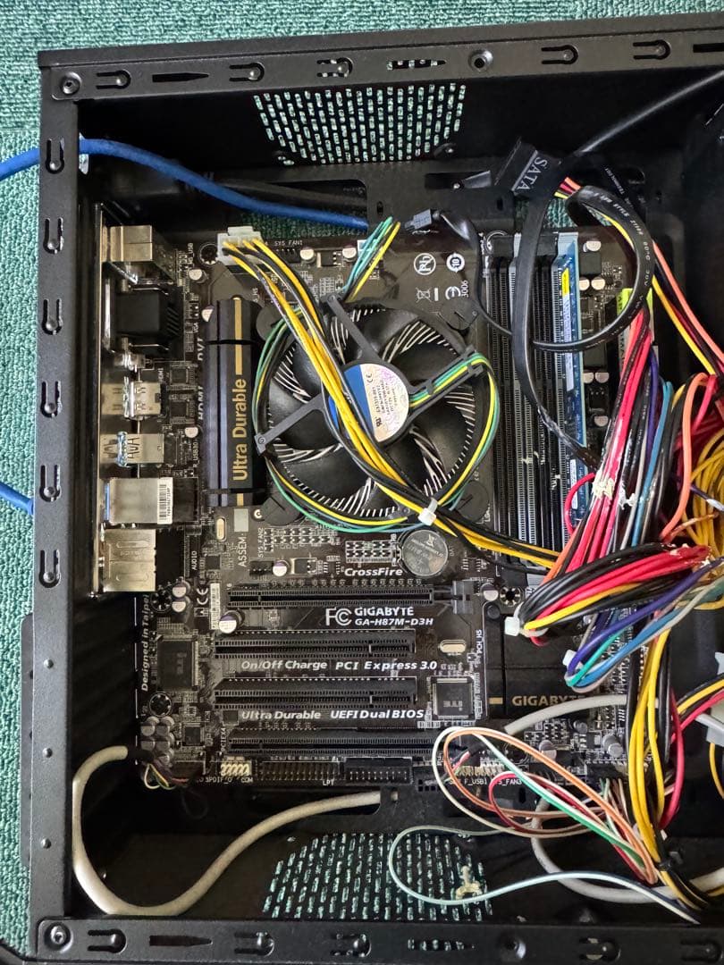 HDDなし　　ジャンクPC出品を出品します i5 4570