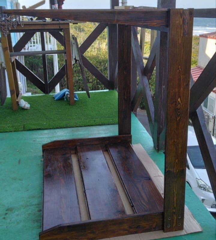 no38ヴィンテージ風　サ－フボードラック　ボードスタンド　神栖～大洗手渡し