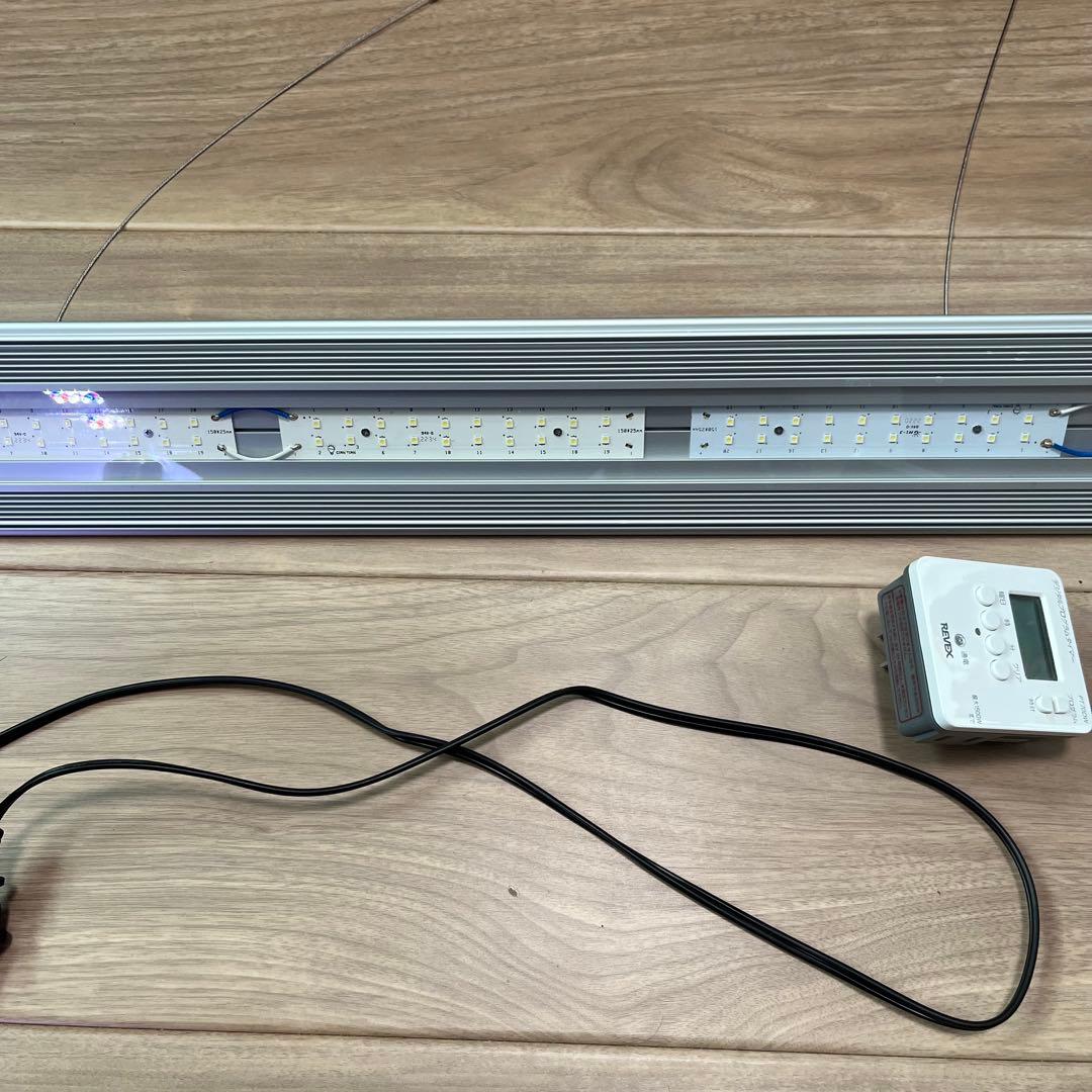 アクロ トライアングル VIVID 900 アクアリウム LED 水草 水槽 ②