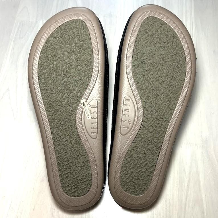 専用出品　新品 25㎝ 009BK ベネッシュ外履きサンダル 黒 ベネシュ