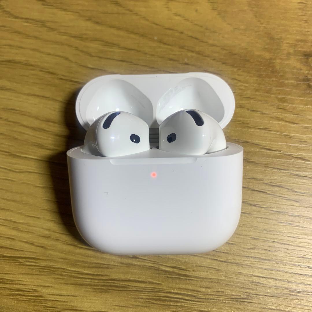 Apple AirPods 第4世代　ANCノイズキャンセリング付き