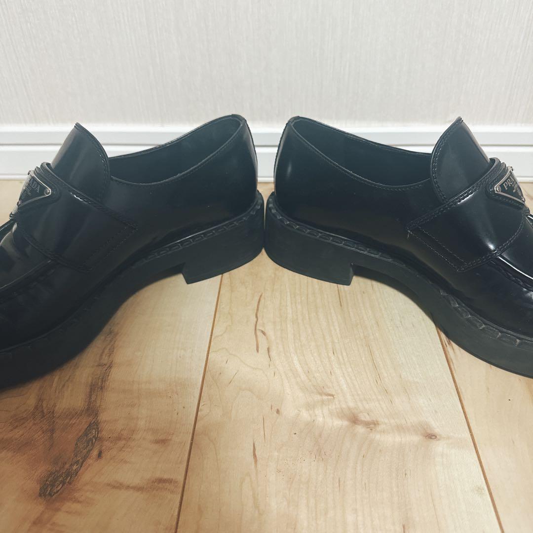 美品　プラダ　ローファー　革靴　サイズ38 1/2