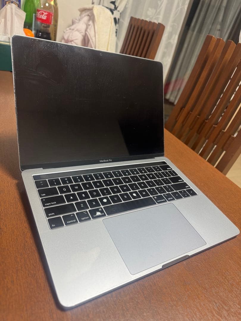 MacBook Pro 2018 13型 i5 128GB 中古