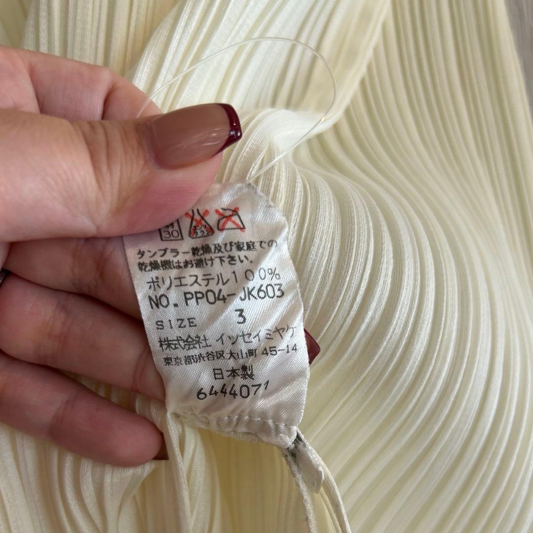 プリーツプリーズpleats pleaseベーシックハイネックノースリーブ