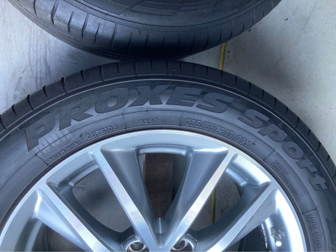 2023年バリ山！v37スカイライン純正TOYO PROXES235/55R17