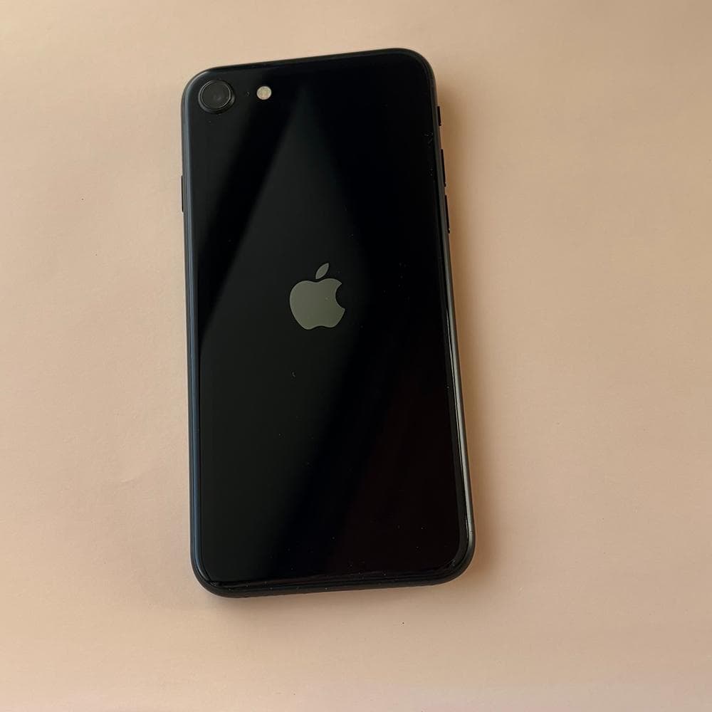 美品 iPhoneSE 第3世代 SIMフリー ミッドナイト 64GB 第三世代