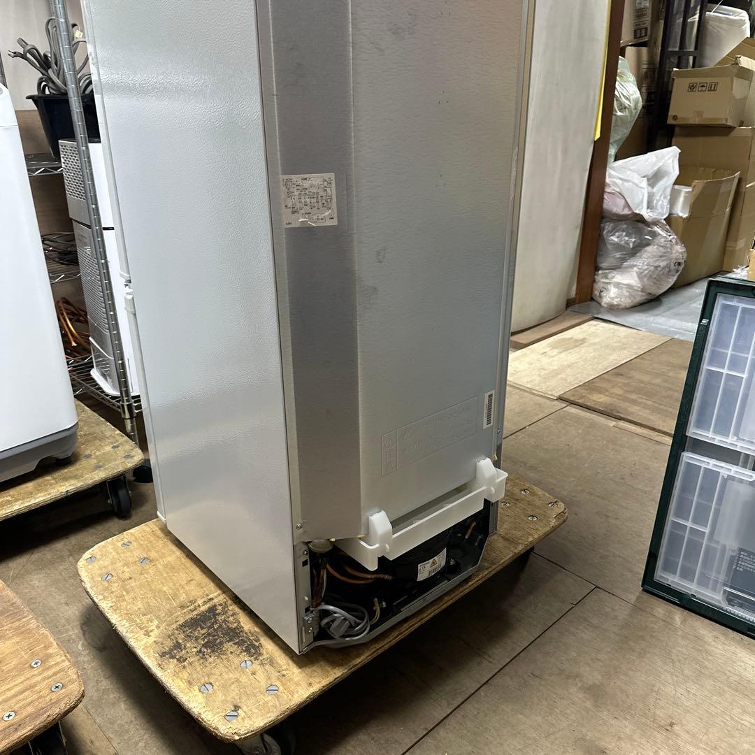 SHARP 冷蔵庫 ホワイト SJ-D14E-W （2019年式・137L)