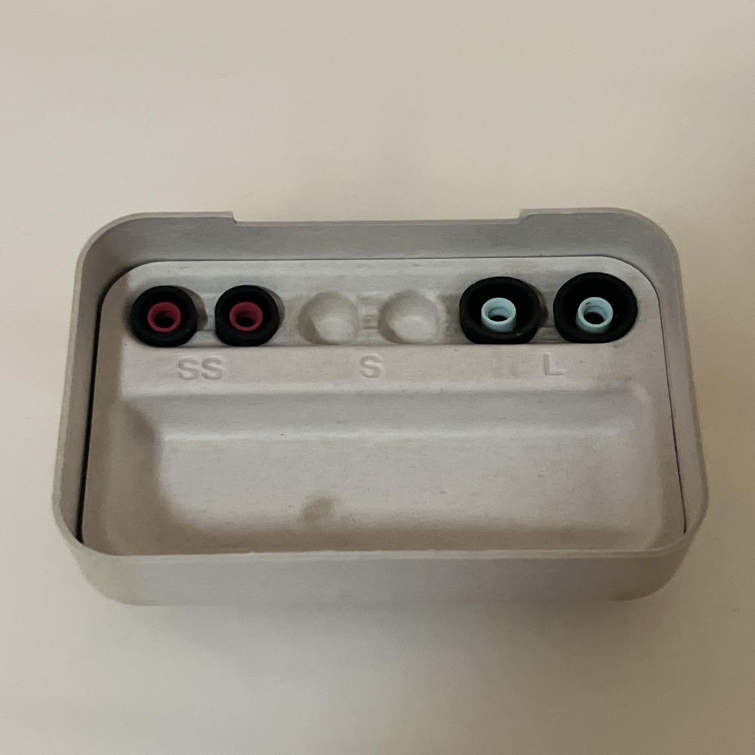 SONY wf-1000xm5 　R　右側のみ 【未使用に近い】