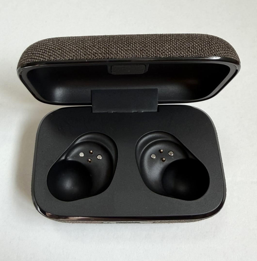 【美品】Sennheiser Momentum True Wireless 4