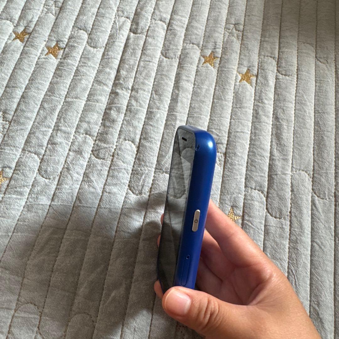 マモリーノ6mamorino6 青　auキッズホン　カメラ付き