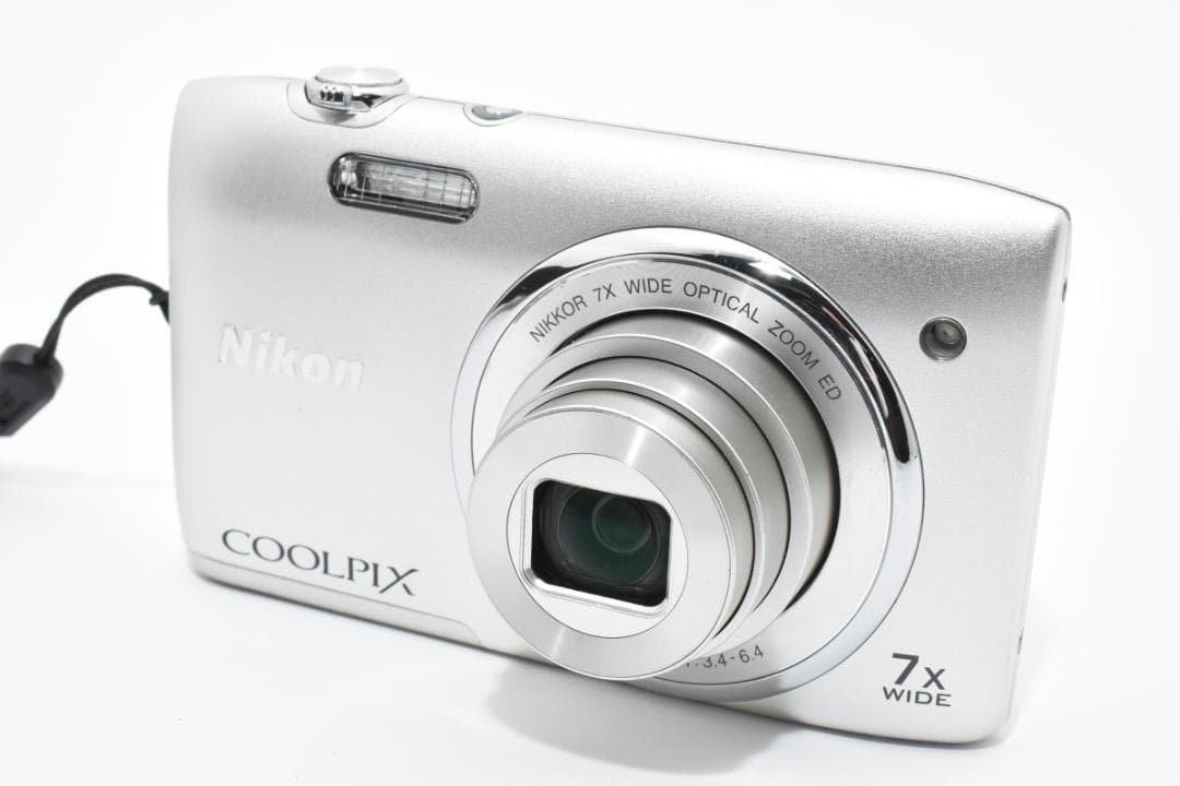 《 美品 》　ニコン　Nikon COOLPIX S3400 シルバー　動作OK