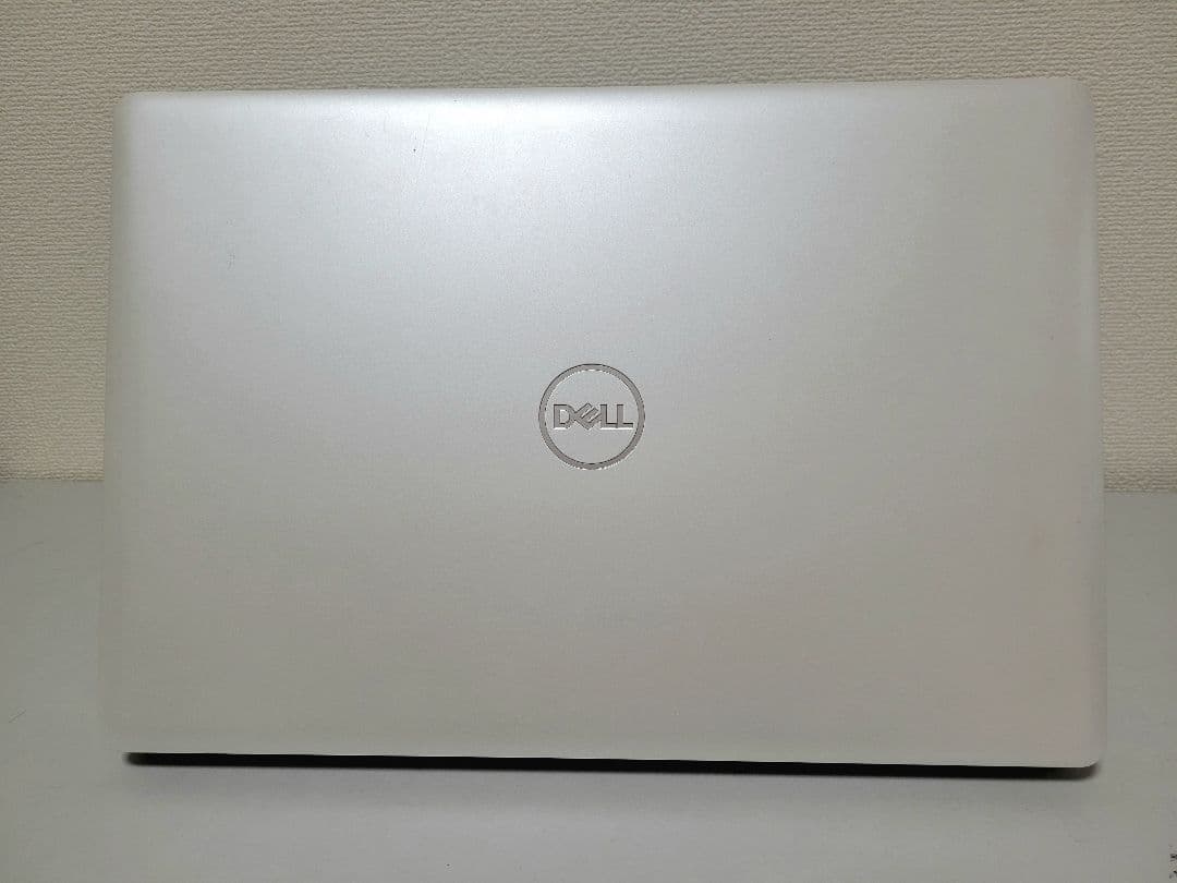 高性能DELL Inspiron 3593 15インチ corei7 第10世代