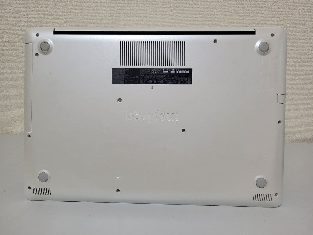 高性能DELL Inspiron 3593 15インチ corei7 第10世代