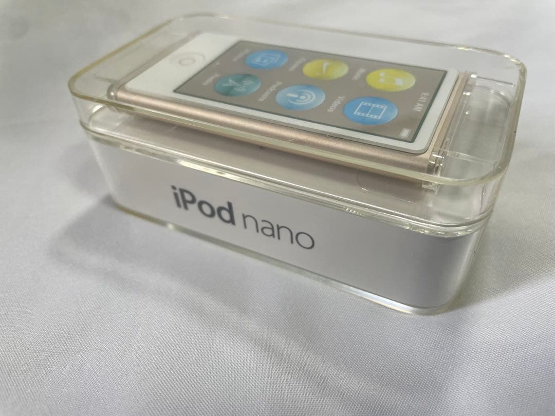iPod NANO 第7世代　16GB Gold A1446 MKMX2J/A