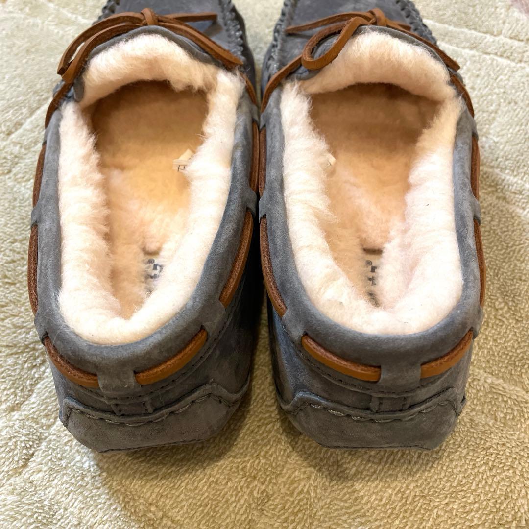 UGG アグ　モカシン　24㎝