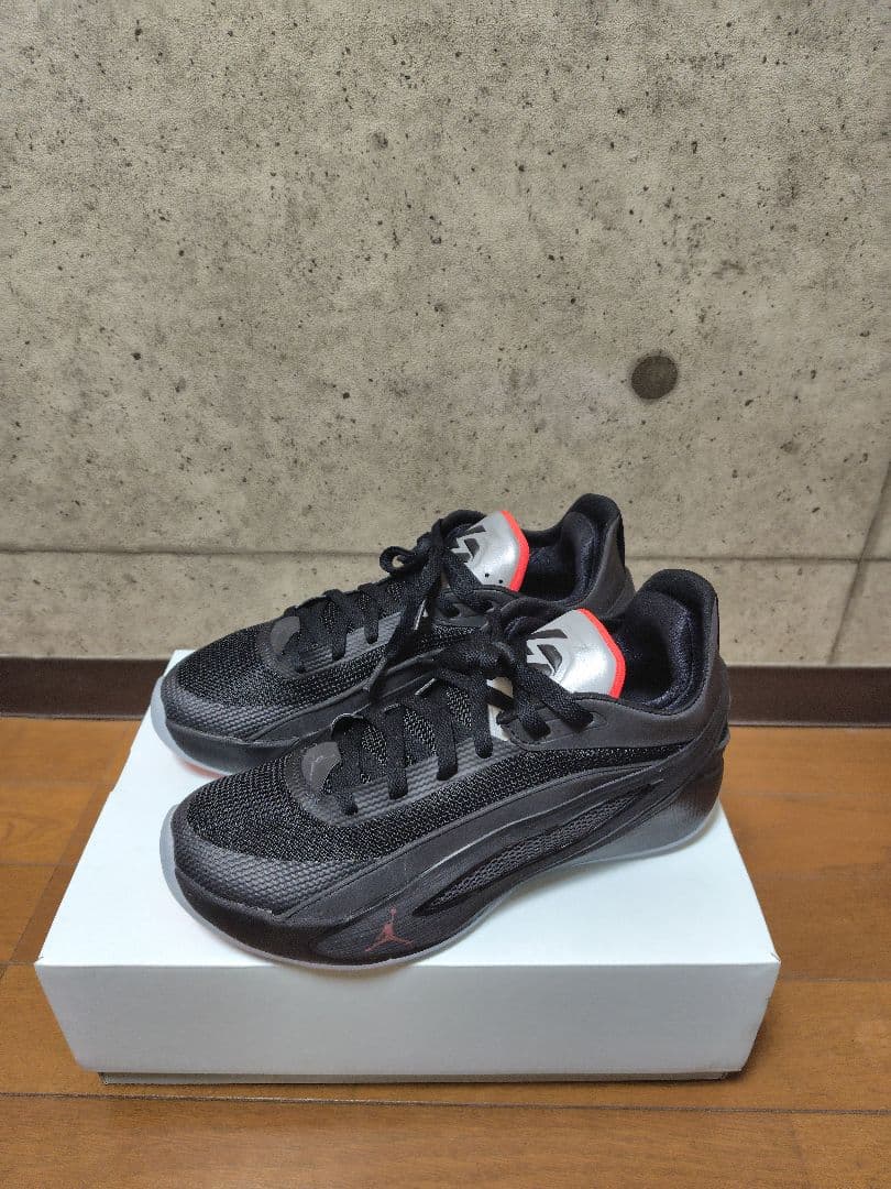 シューズ(男性用) JORDAN LUKA5