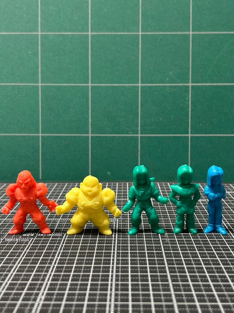 じぇぃさん専用　ドラゴンボール消しゴム　人造人間大集合！！！　8号〜20号