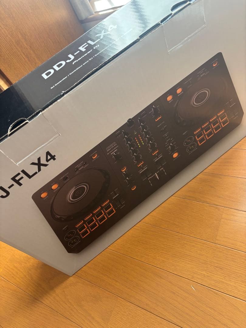 DJ-FLX4 DJコントローラー