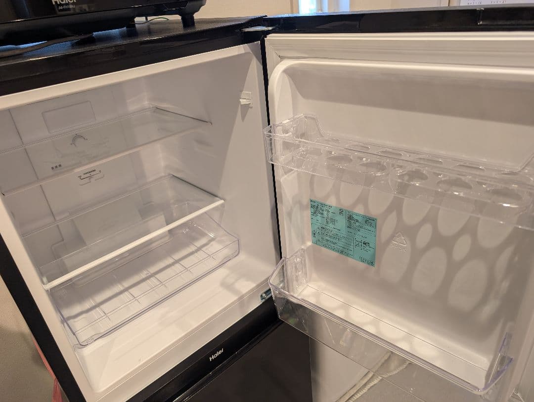 2024年製HAIERブラック冷蔵庫121L