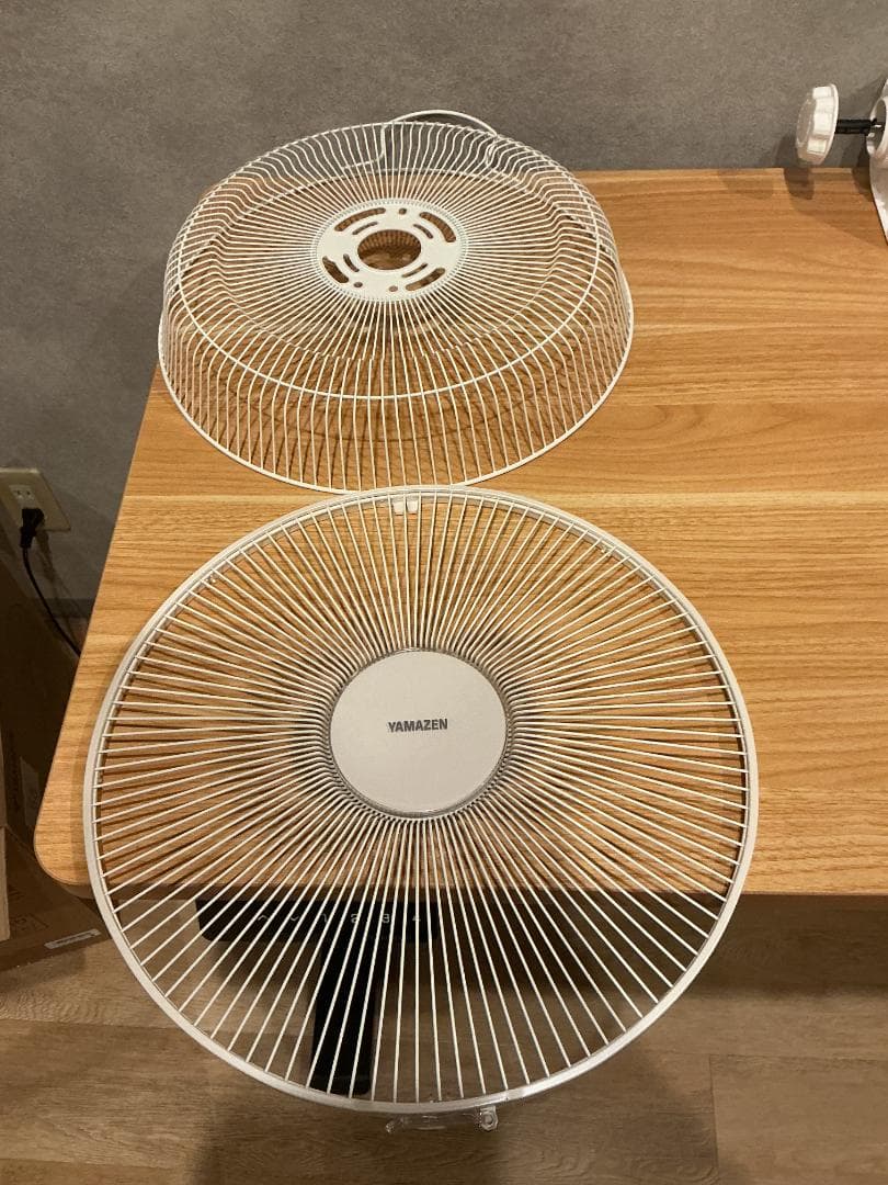 壁掛け扇風機　*1G56