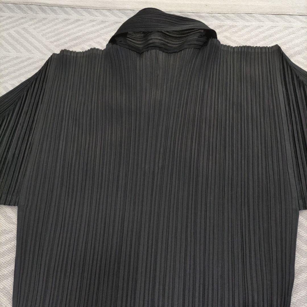 イッセイミヤケ　ブラック