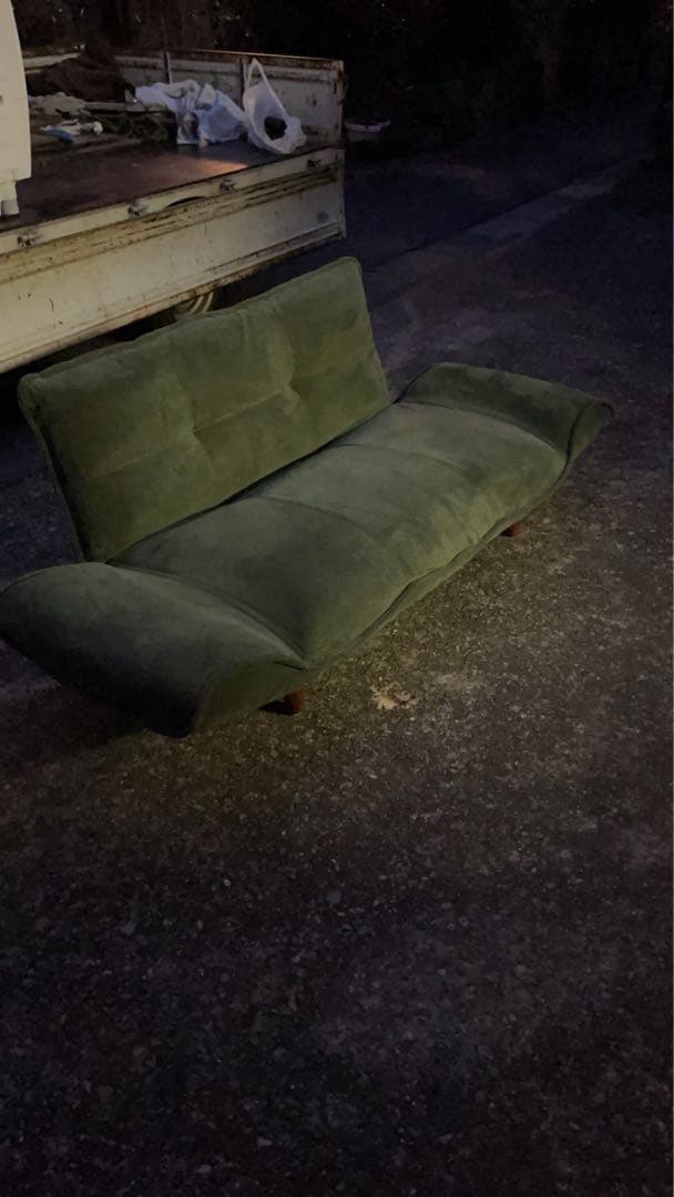 グリーン　クッション付きリクライニングソファー　脚付　2way