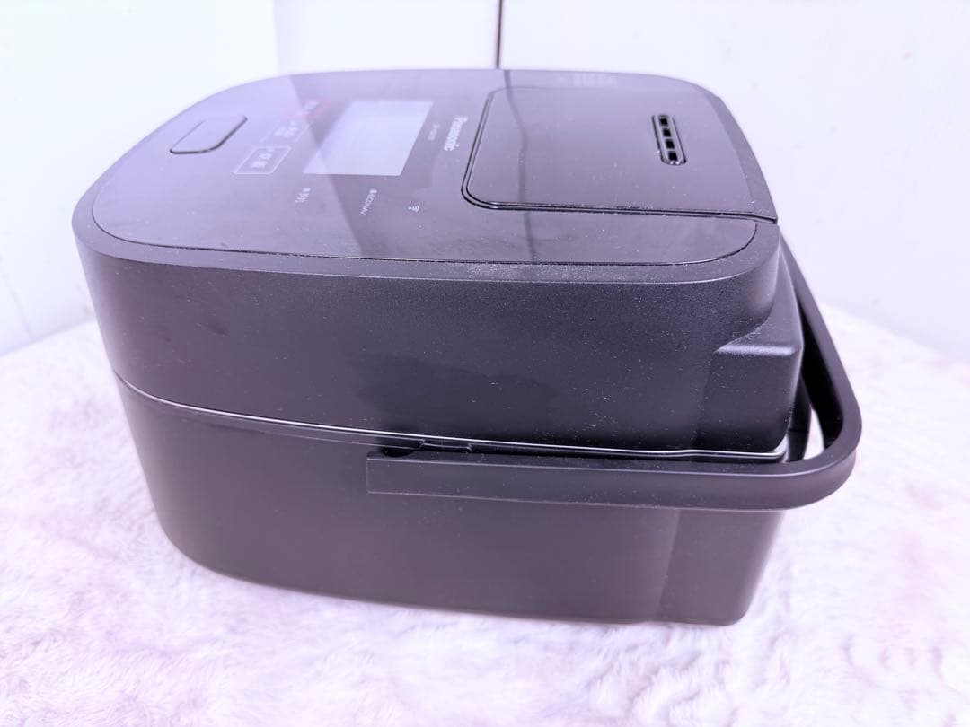 Panasonic 炊飯器5.5合炊 黒 SR-VSX101-W 2023年製
